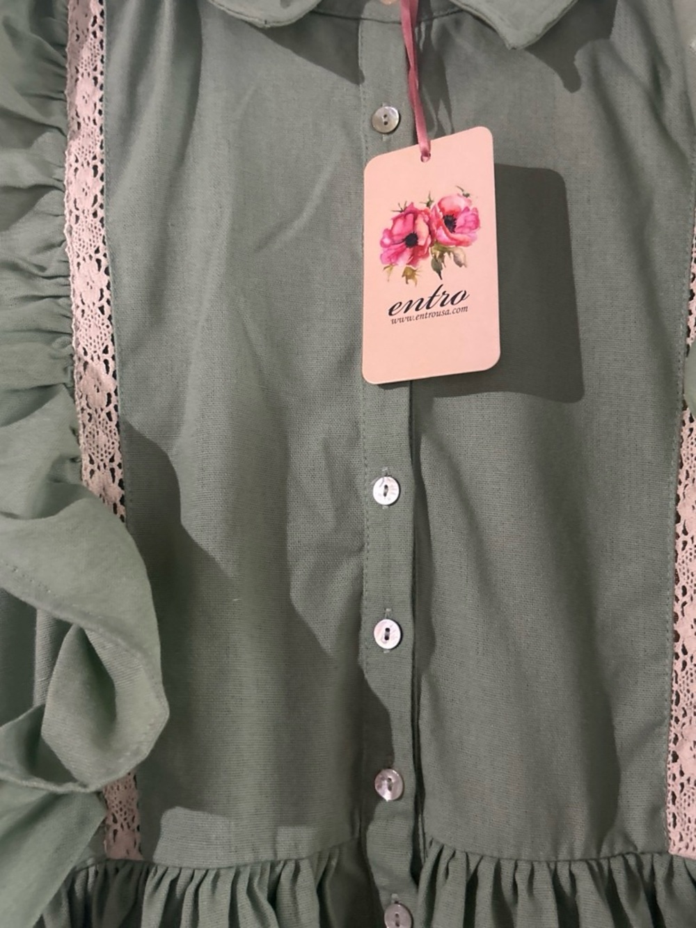 entro Green Ruffle Lace Button-Front Dress - Picture 2 of 4